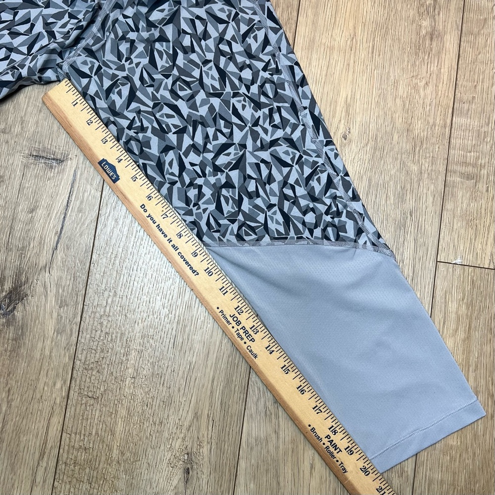 Nike Pro 3/4 Grey Leggings Pro Cool Capri Facet Women’s Size M - Picture 8 of 8